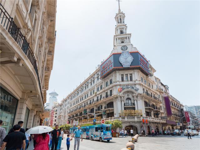 שנגחאי Jinjiang Inn Nanjing Road Pedestrian Streeteast Asia Hotel מראה חיצוני תמונה